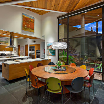 Iconic Estancia Contemporary