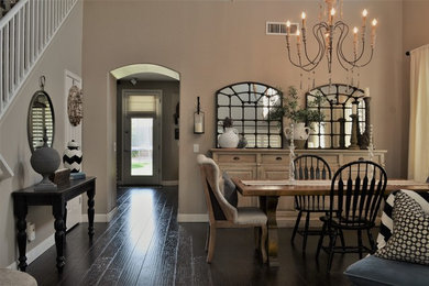 Dining room - dining room idea in Phoenix