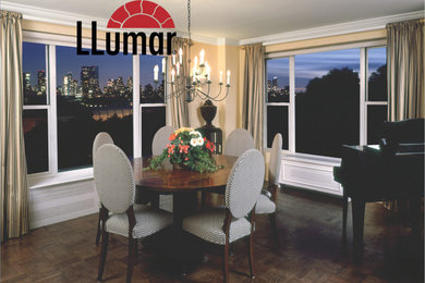 Dining room photo in New York