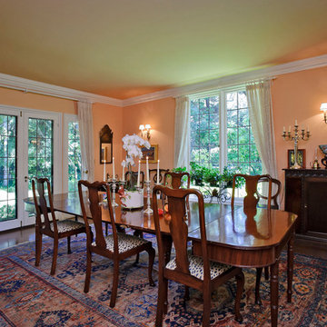 Irwin Court