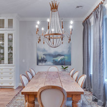 Fabulous Dinning Table And Chairs