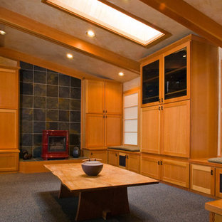 Dining room - dining room idea in Portland