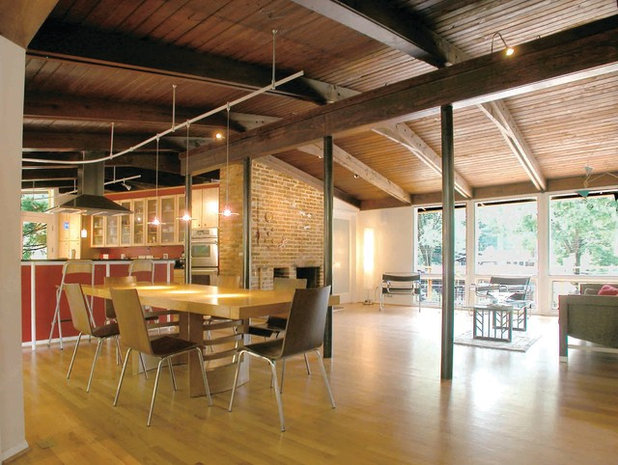 Modern Dining Room by Wiebenson & Dorman Architects PC