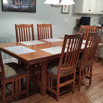 Keystone Collections Mission Dining Set