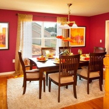 Burgundy Dining Room Ideas - Photos & Ideas | Houzz