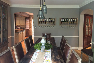 Inspiration for a timeless dining room remodel in St Louis