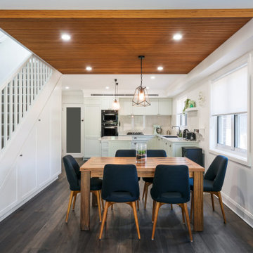 Kitchen & Dining