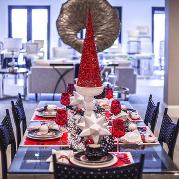 "Kitty Loves Christmas" Holiday Tablescape by Robb & Stucky