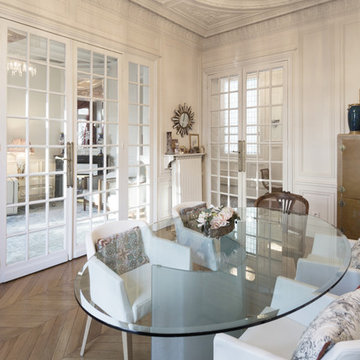 L'appartement de Julia à Paris - Salle à manger
