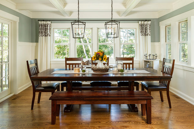 American Traditional Dining Room by Fluidesign Studio