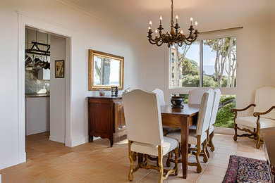 Dining room photo in Santa Barbara