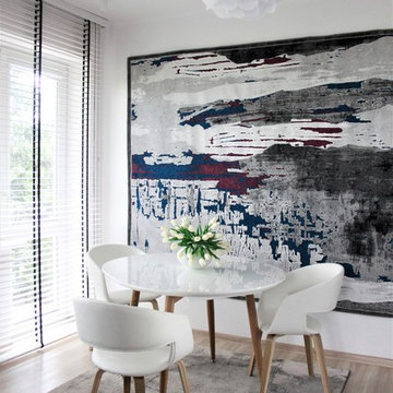 LITTLE LIVING/DINING ROOM