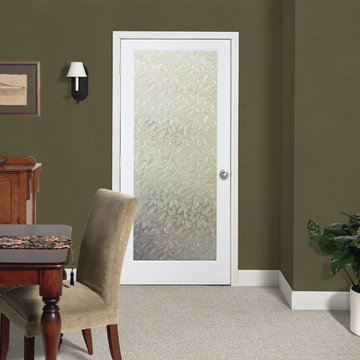 Магнолия декоративная стеклянная межкомнатная дверь