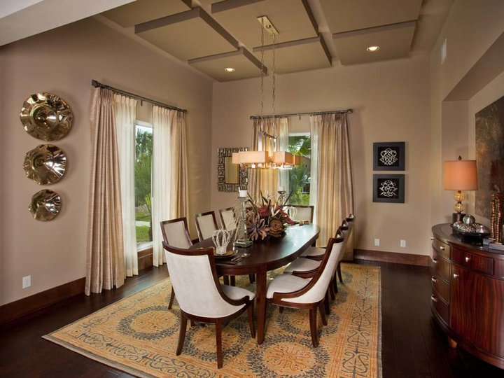 Dining Room - Enclosed