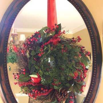 Mirrors & Wreaths