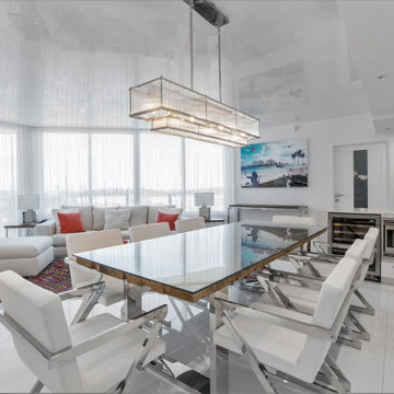 Modern Living Room / Dinning In South Beach Miami