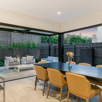 Modern New Build in Cottesloe