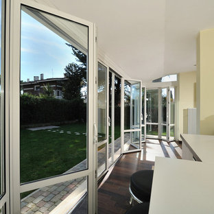 Inspiration for a modern dining room remodel in Las Vegas