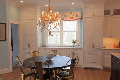 Inspiration for a transitional dining room remodel in Cincinnati