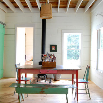 My Houzz: Colorful Vintage Finds fill a Chic Modern Farmhouse