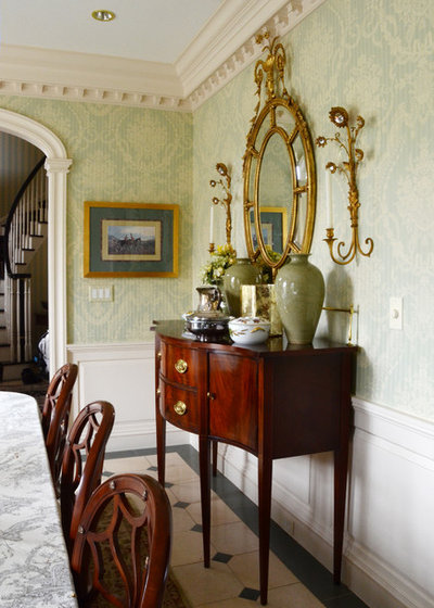 Traditional Dining Room by Design Fixation [Faith Provencher]