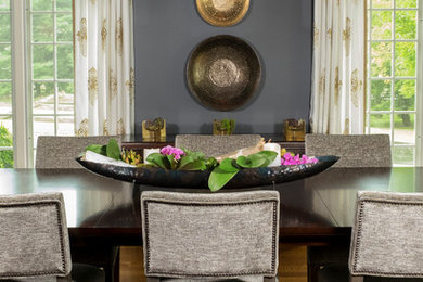Inspiration for a modern dining room remodel in Philadelphia