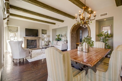 Inspiration for a dining room remodel in Sacramento