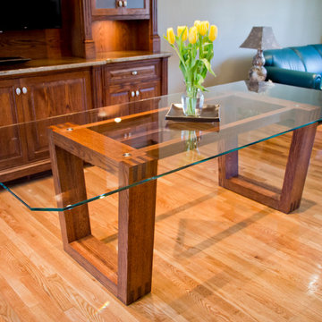 Newport Dining Table