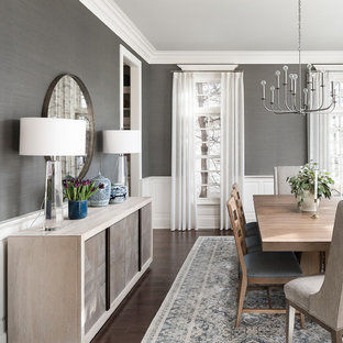 Dining room - transitional dining room idea in Chicago