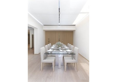 Modern Dining Room by Original Vision Limited