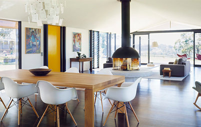 Houzz Tour: An Updated Farmhouse in Touch With its Surroundings