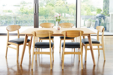 Oslo Dining Table and Chairs