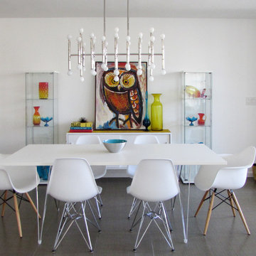 Palm Springs Open Dining Room