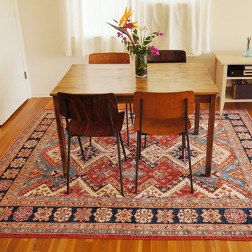 Perfect Complement Rug for Wood Floor and Dining Table