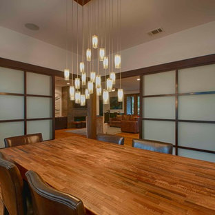 Asian dining room photo in Atlanta