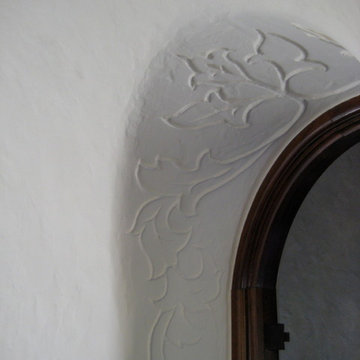 Private Client, Relief plaster detailing