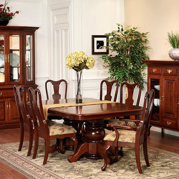 Queen Victoria Dining Room Collection