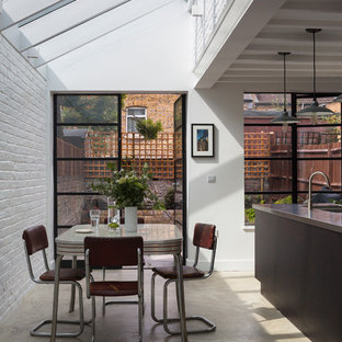 Raw House
