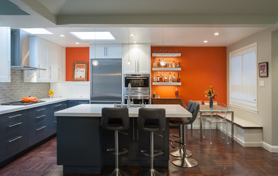 Orange, Blue and White Deliver a Retro-Cool Kitchen