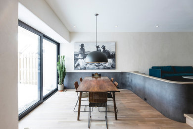 Inspiration for a contemporary dining room remodel in Montreal