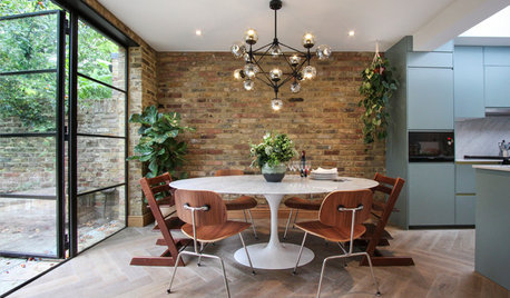 Houzz Tour: Cool Hues and Natural Materials Update a Period House