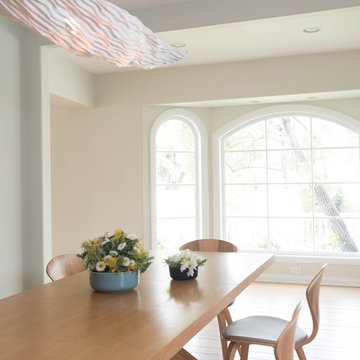 Serene Scandifornian Dining Room