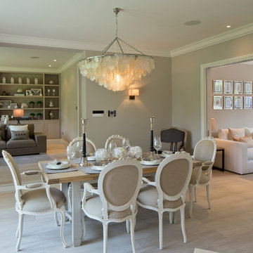 Shabby-chic Style Dining Room