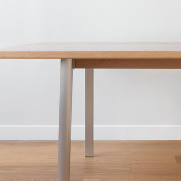Silicon Seven Dining Table