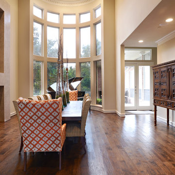 Silver Falls Court