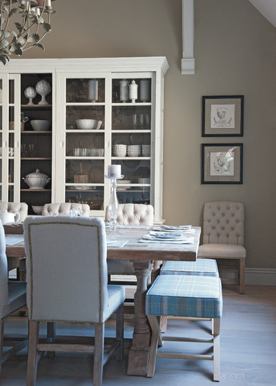 Farmhouse Dining Room by Sims Hilditch