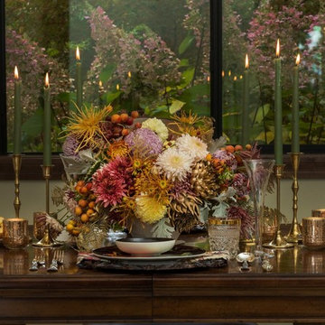Slow Flowers: 35 Thanksgiving Centerpieces and Tabletop Decor Ideas