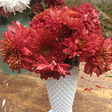 Slow Flowers November 2019 - design inspiration with heirloom chrysanthemums