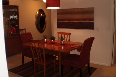 Example of a classic dining room design in Philadelphia