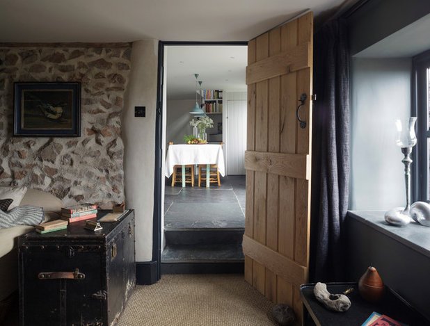 Shabby-chic Style Dining Room by Nicola O'Mara Interior Design Ltd